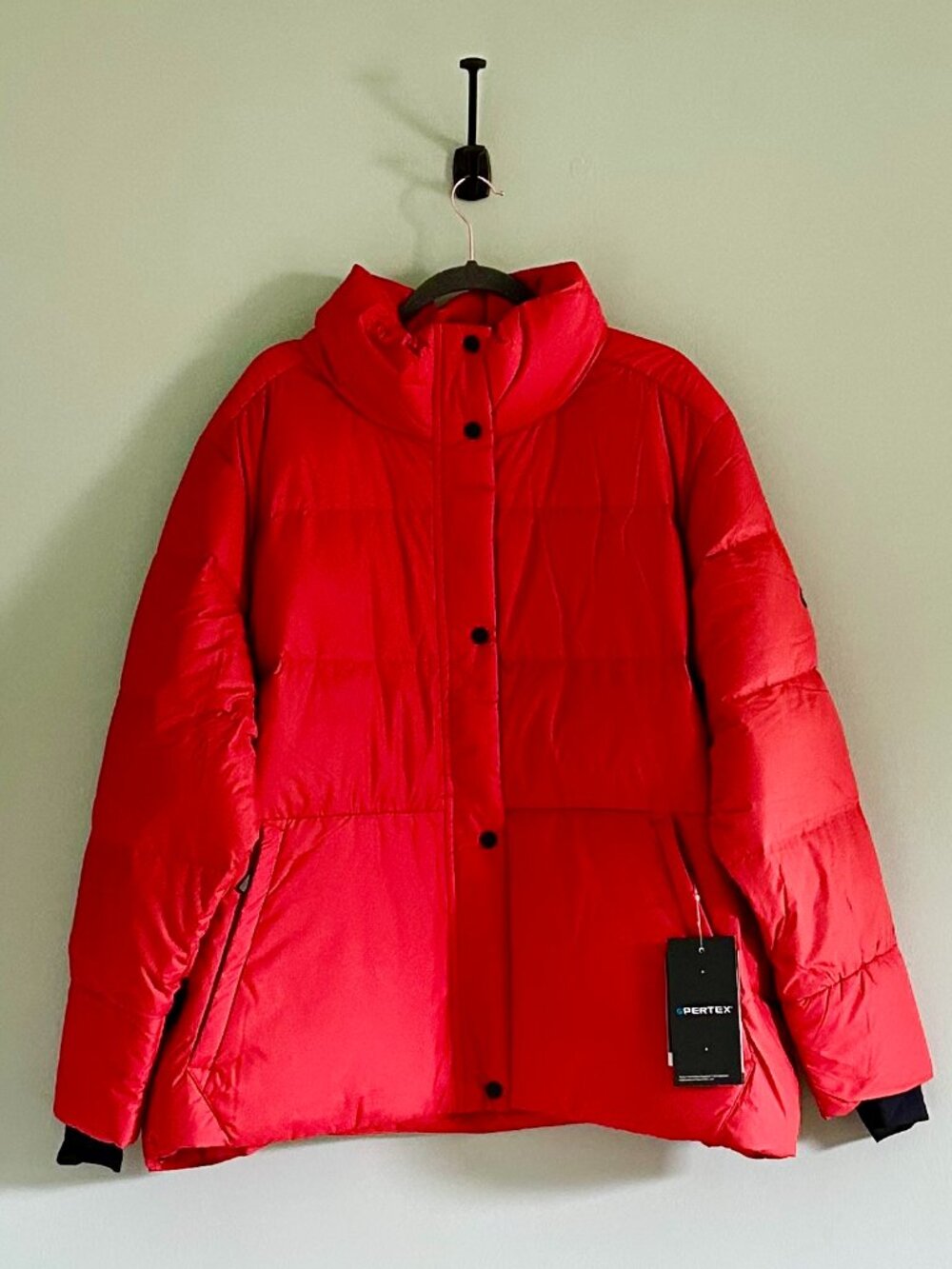 NWT Outdoor Research Coldfront Down Jacket Women's 4X Cranberry 700 Fill